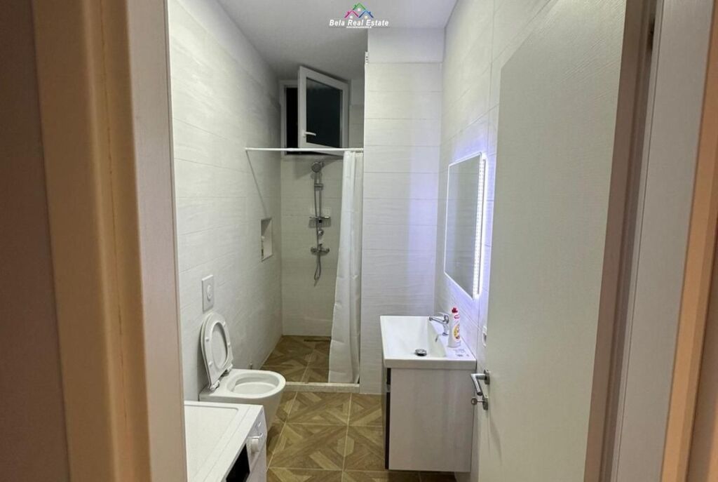 Appartamento In Affitto 2+1 Vicino 5 Maji (ID B220461) Tirana