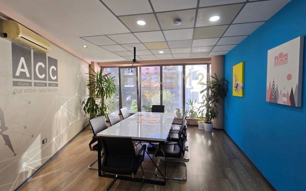 Office for rent on Dibra street