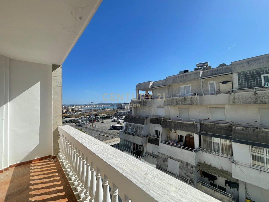 Apartament Për Shitje në Durrës, Stacioni i Trenit !