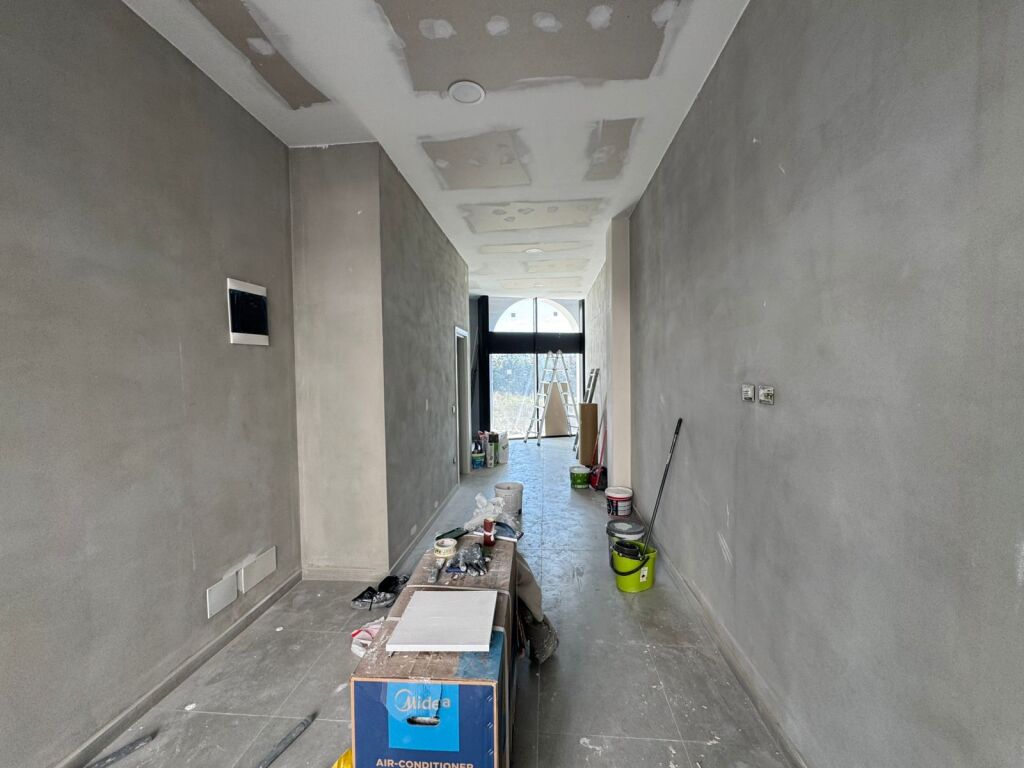 Business Premises, Office for Rent - Astir