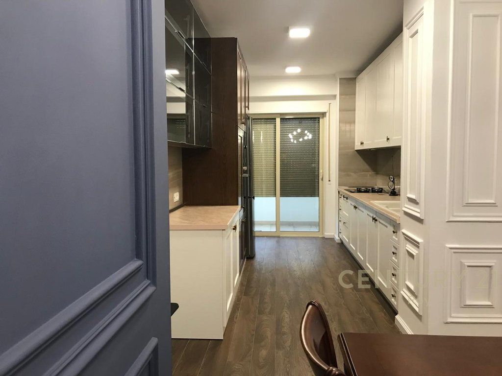 SHITET 3+1 TE ISH FABRIKA BUKES, DURRES!!