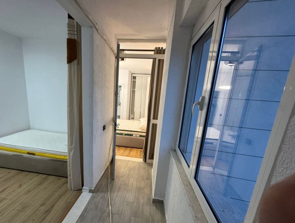 Apartament për qera