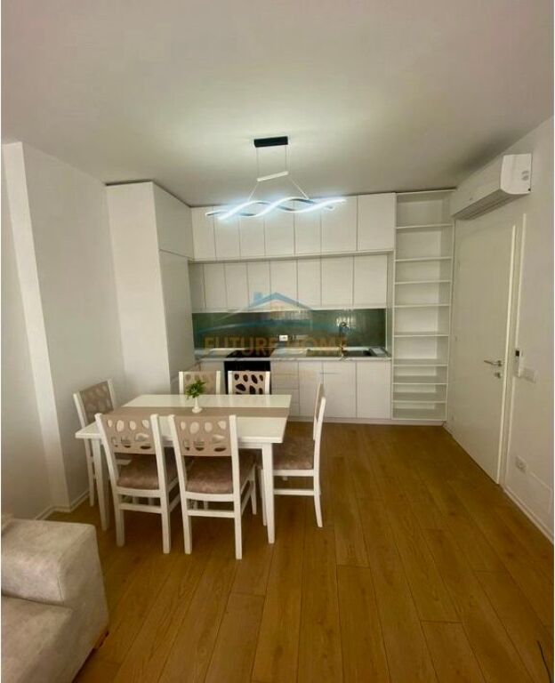 ✨ Qera 1+1 i Bollshëm te "5 Maji" – Qendra Concord! ✨