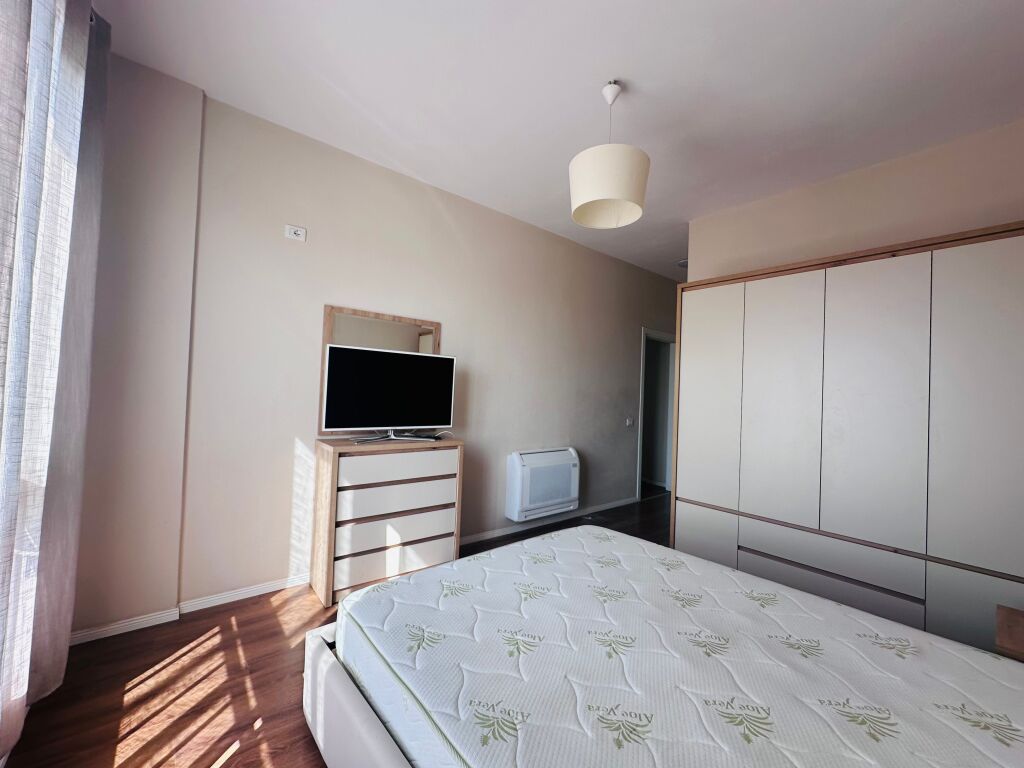 Jepet Me Qera Apartament 2+1+2 Tualete +1 Ballkon