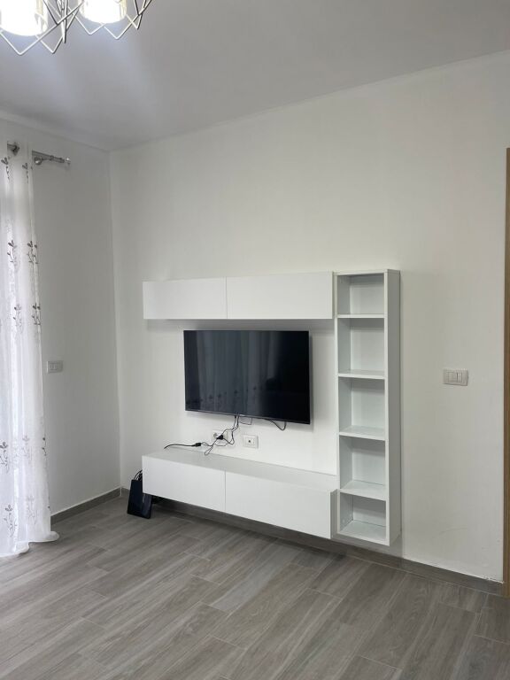 5 Maji Jepet Apartament 3+1+2 Me Qera