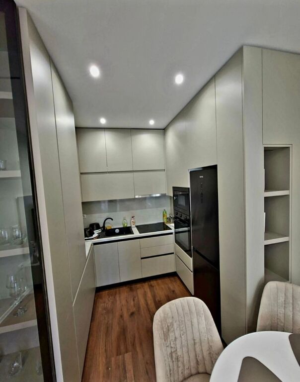 APARTAMENT 1+1 ME QIRA PRANE BULEVARDIT ZOGU I