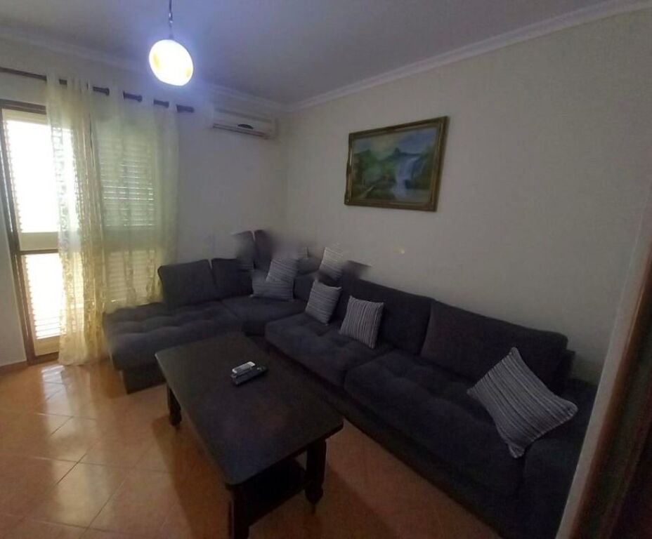 JEPET ME QIRA KATI I DYTE I NJE VILE ALI DEMI