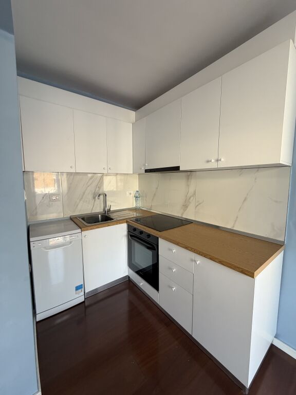 Apartments 1+1 for Rent. 📍 Durrës Street Behind Qemal Stafa School