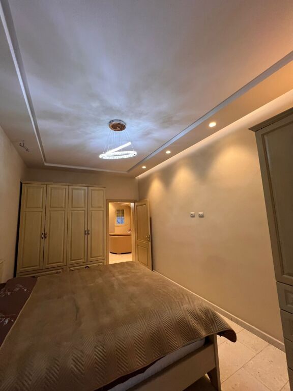 🏠 Jepet me Qera Apt. 1+1 (📍Bllok Kinema Agimi )🔥 Super vendndodhje Hera e parë me qera ✨️ 750€ Muaji 💶