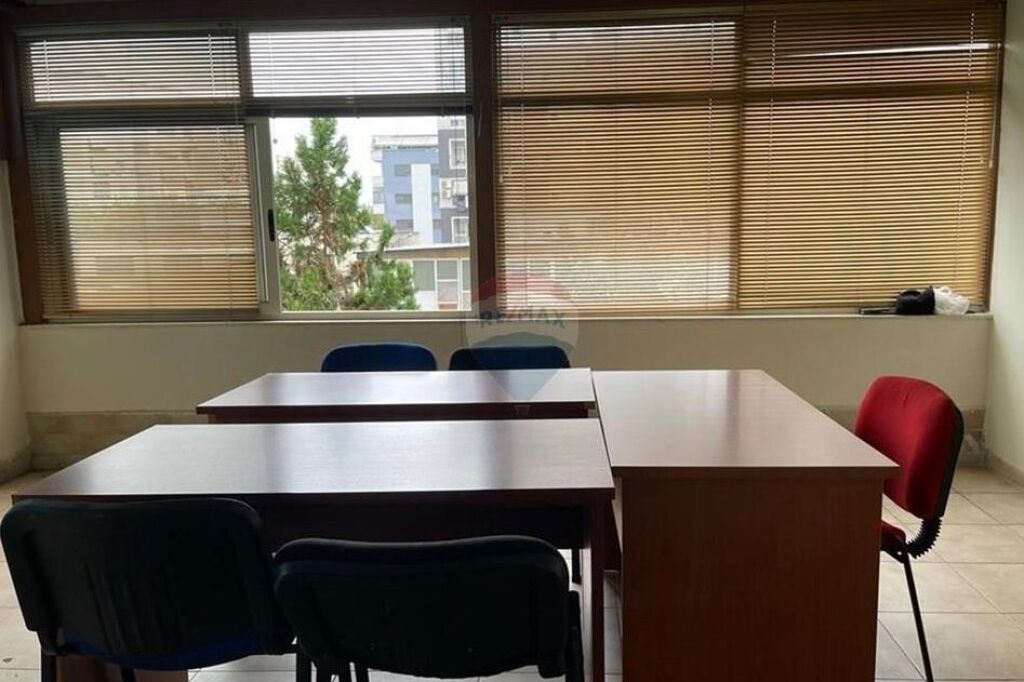 Ufficio in affitto a Don Bosco ID: 530571006-23