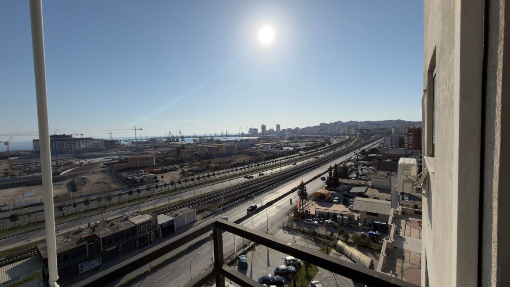 APARTAMENT 2+1+2  PAMJE DETI,PRANE URES SE DAJLANIT