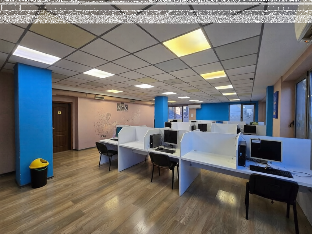 Office space for rent at the entrance of Dibra street!