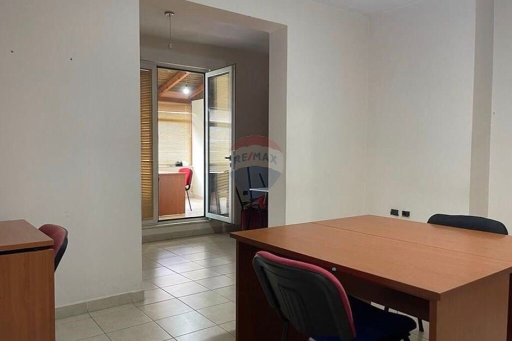 Ufficio in affitto a Don Bosco ID: 530571006-23