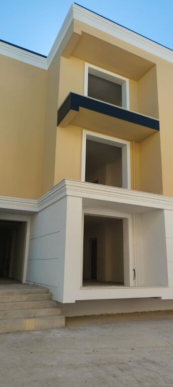 🏠 Shitet 3 Apartamente te tipologjise  2+1