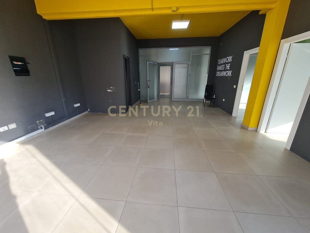 Shitet Hapesire Biznesi në Durrës, "Port View" !