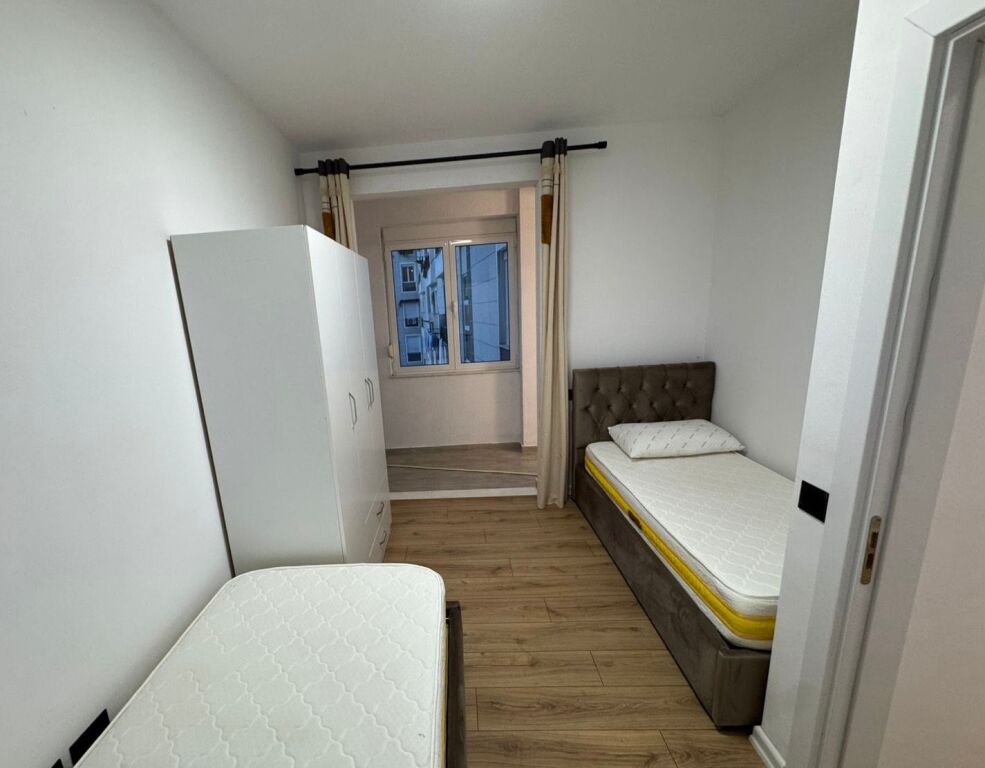 Apartament për qera