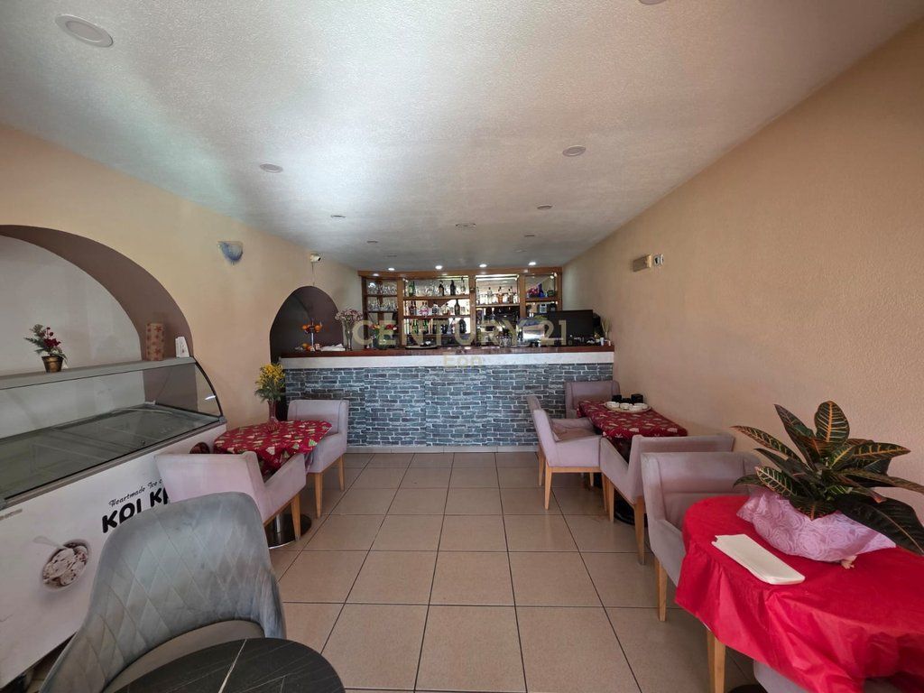 WE SELL BUSINESS PREMISES BAR/LOCAL DURRES !