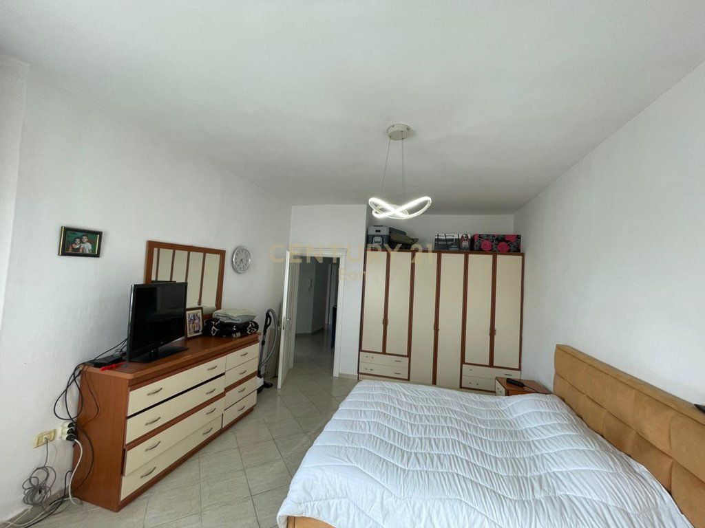 Apartment 2+1 for Sale at Kazazi Durrës !!!