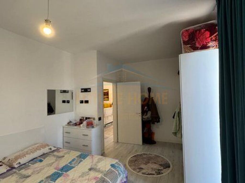 Apartment 2+1+2+ Veranda for Sale, Shkozë