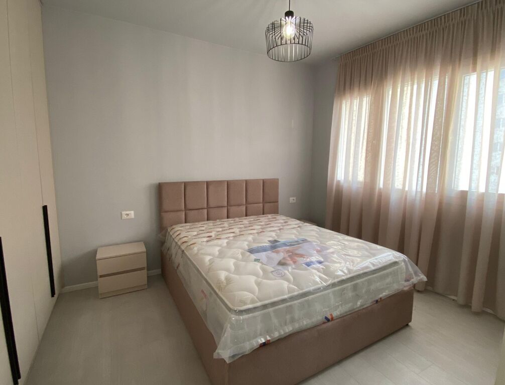 📌Jepet me qira apartament 2+1+2 – River Residence, Astir