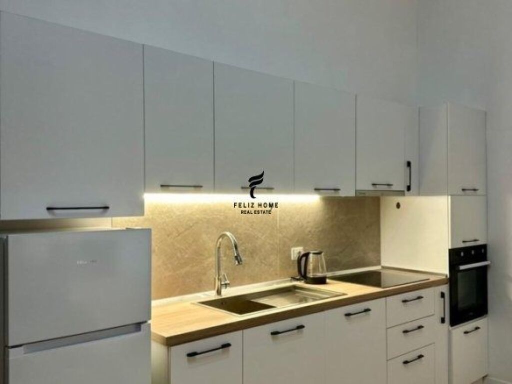 APPARTAMENTO IN AFFITTO 1+1 VIA DI DURRËS 700 EURO FH-64522