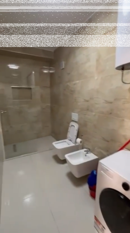 Apartament 1+1,Zogu i Zi!