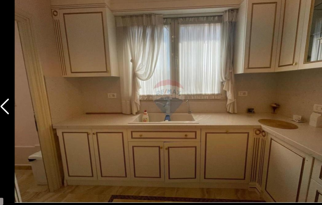 Appartamento in vendita 4+1+2 vicino allo Zoo