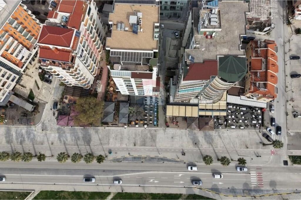 🍽️ Restorant për Shitje – Lungomare, Vlorë