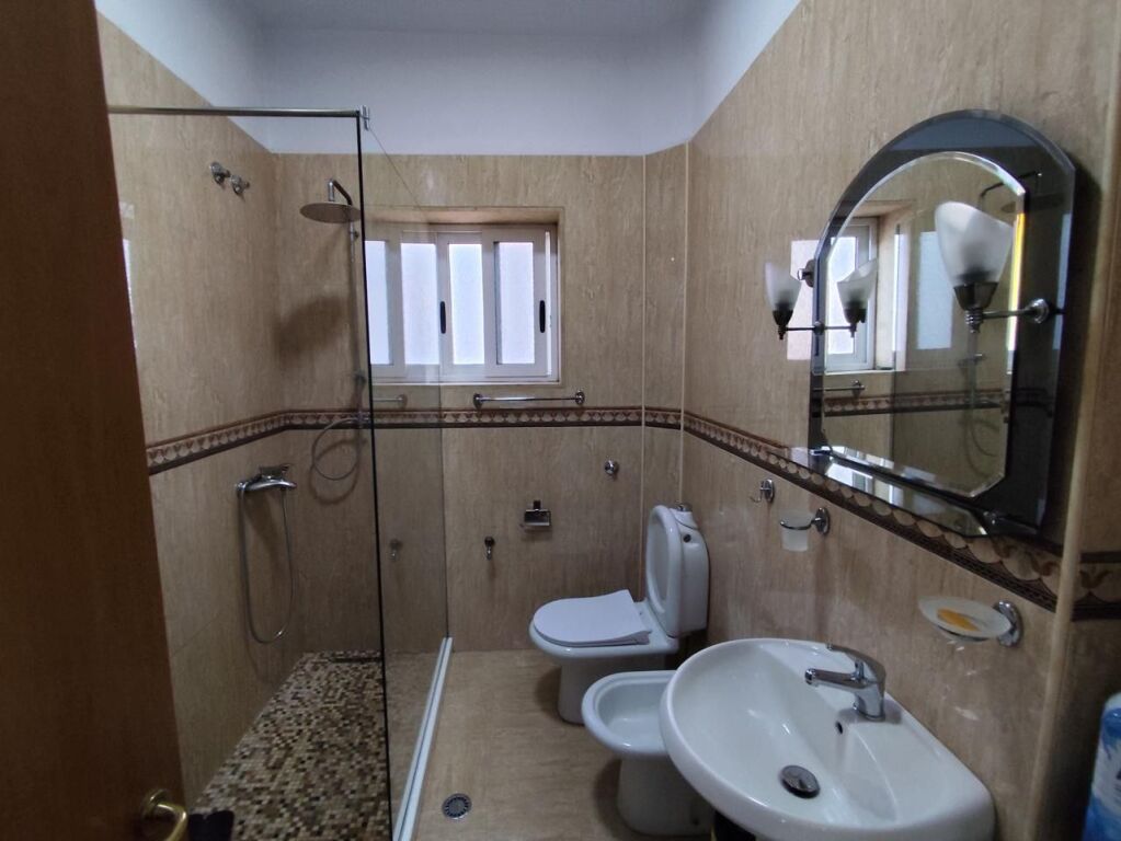 Apartment for rent Skenderbej Square