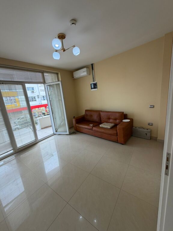 🚀 Ambiente Commerciale a Shkozet – 150m², Solo 600€/Mese! 🚀