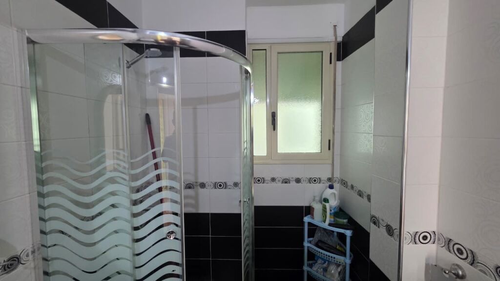 Apartament 2+1+2 me Qira Afatgjatë – Pranë Green Residence, Vlorë