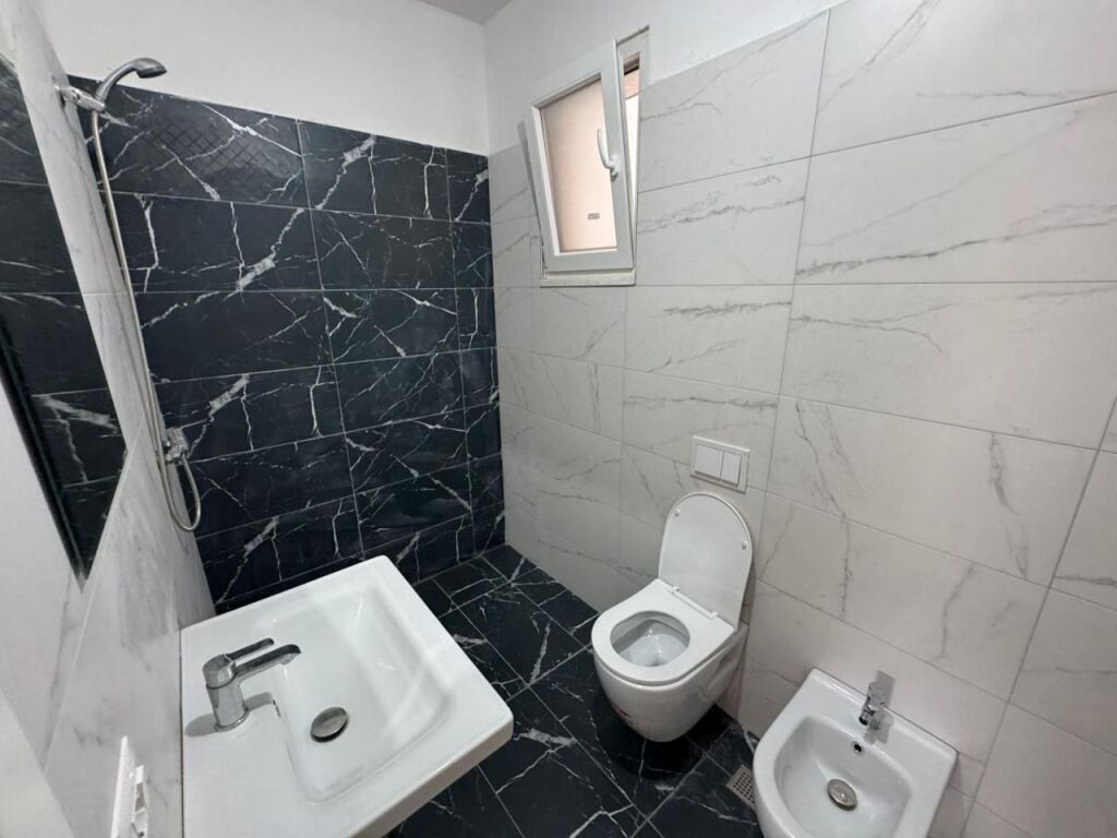 📣 RENT Apartment 2+1 With 2 Bathrooms And Balcony 📍 Don Bosko, Near the "Fiori Di Bosco" Complex ✨ 💶 Price 60,000 Lek/Month