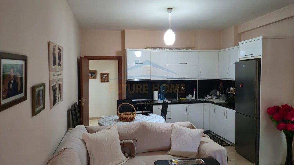 Shitet , Apartament 2+1 , Yzberisht , Tirane