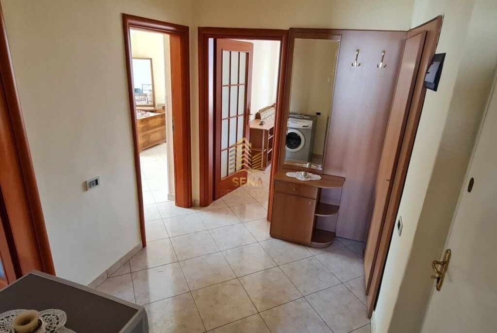 Qira, Apartament, 2+1 blk, Pazari i Ri, 50,000 Lek/Muaj