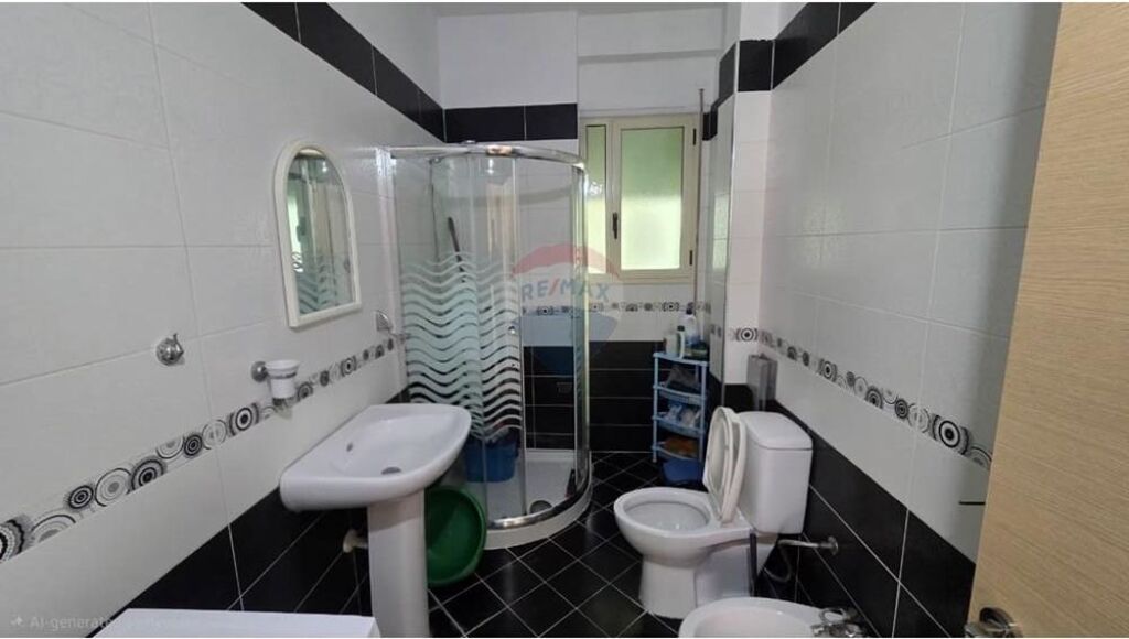 🏡 Apartament 2+1+2 për Qira – Vlorë