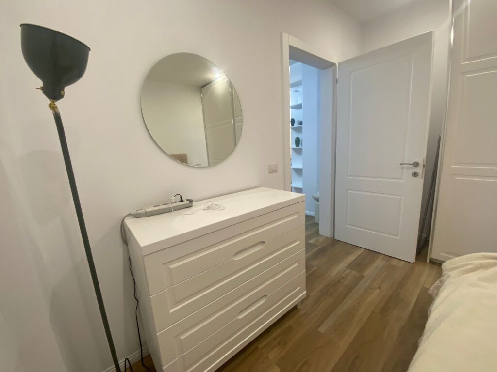 Tirane, apartment 1+1 for rent Floor 10, 64 m² 700 € (Ali Demi)