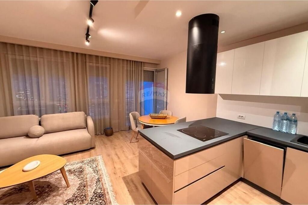 Apartament 1+1 me qera Marteniteti i Ri
