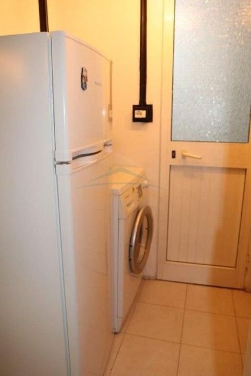 Qera ,2 Studio+Apartament 2+1 +2 Poste Parkimi , Laprake , Tirane