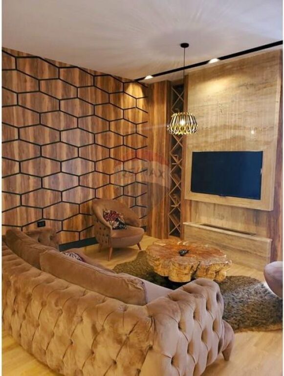 Apartment - For Rent - Elbasan Street, Tirana