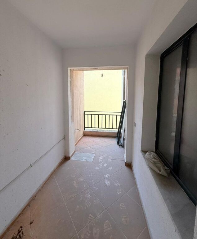 Apartament 2+1 per shitje tek mbikalimi kristalit