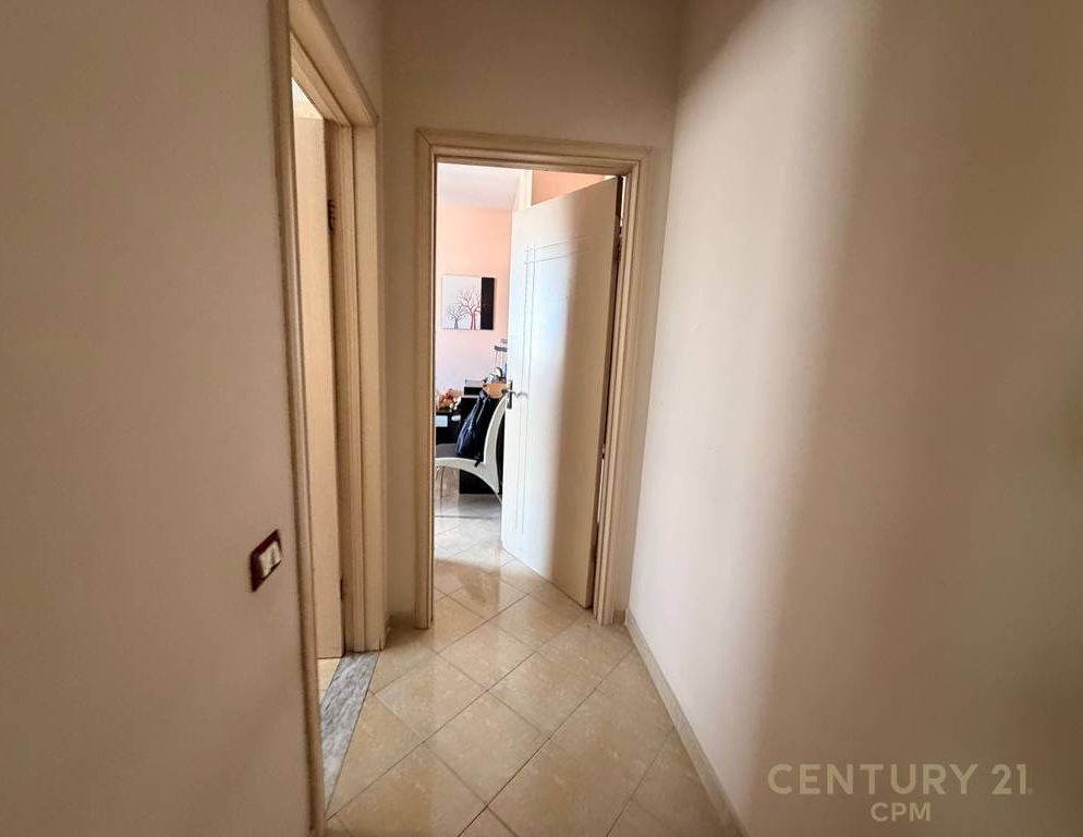 SHESIM APARTAMENT 1+1 NE VASIL SHANTO!