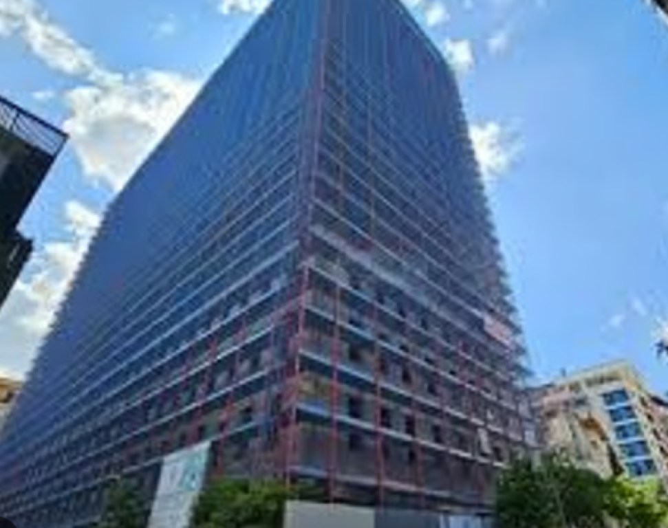 🏙️ SHITET DUBLEKS 4+1 – WHITE TOWER   