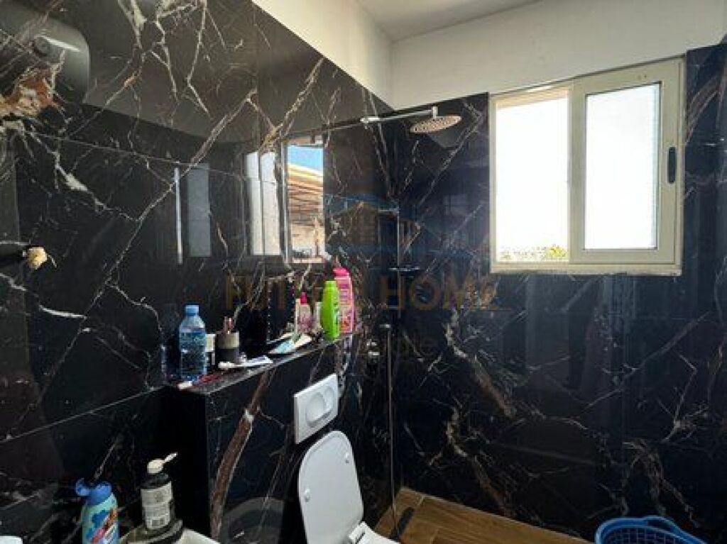 Apartment 2+1+2+ Veranda for Sale, Shkozë