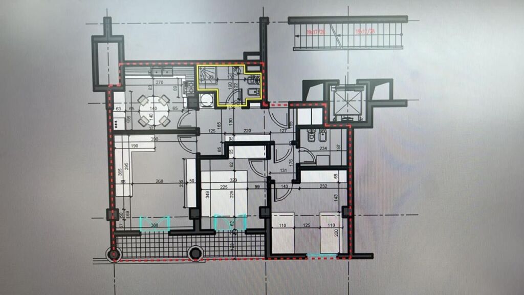 Shesim Apartament 2+1+Parkim te rrugice e Sales!!