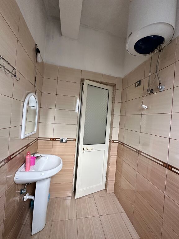 Appartamento 1+1+Balcone in Affitto Via Jordan Misja