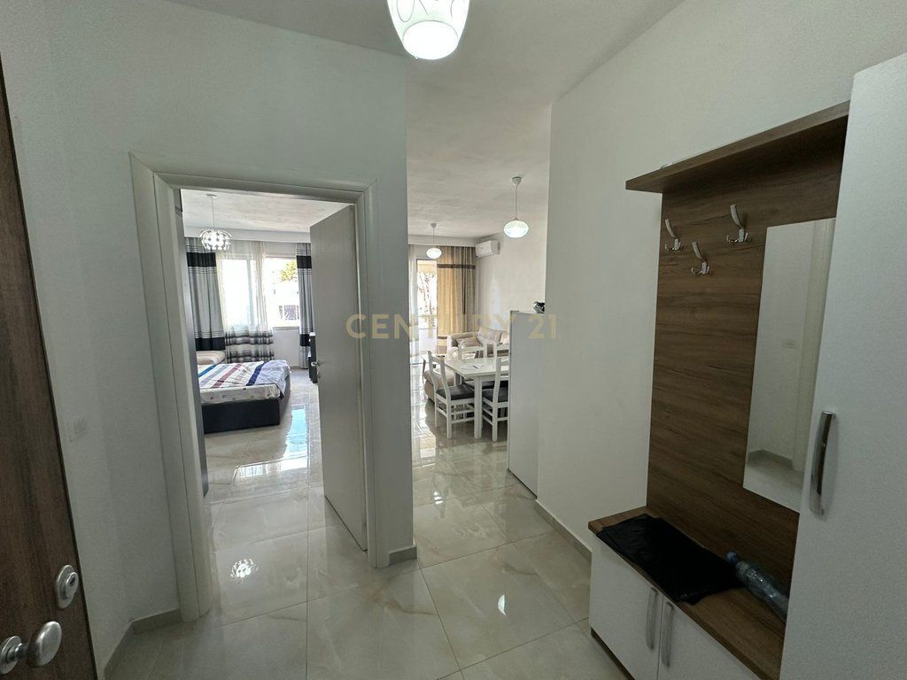 VENDESI APPARTAMENTO 1+1 ARREDATO CON VISTA MARE A GOLEM, MALI ROBIT!