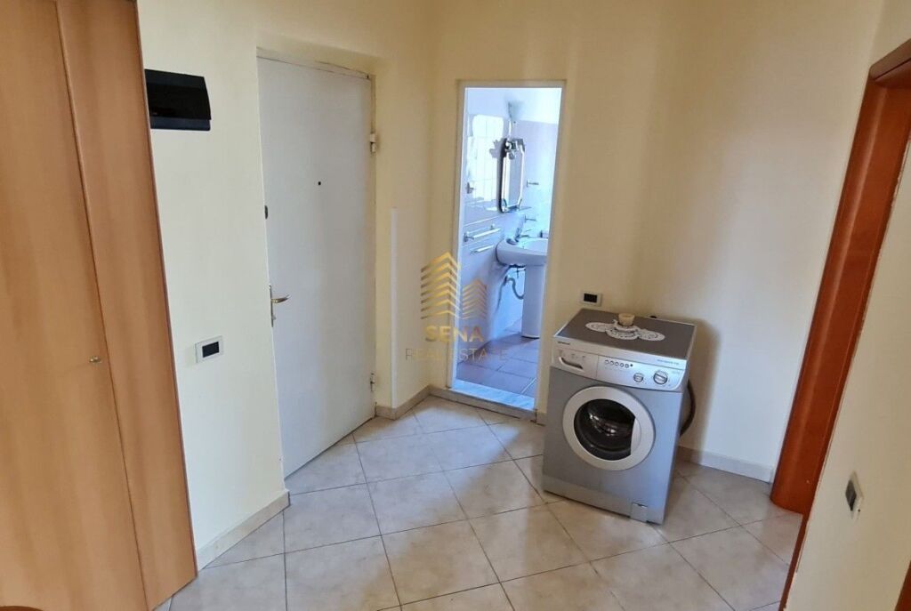 Qira, Apartament, 2+1 blk, Pazari i Ri, 50,000 Lek/Muaj