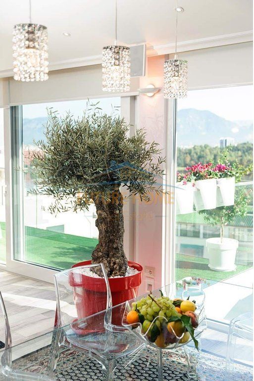 In vendita, attico 2+1+2, Lago Secco