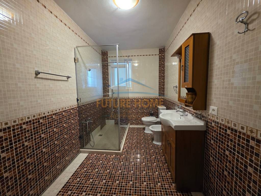 Qera,Apartament 1+1,Rruga e Elbasanit!