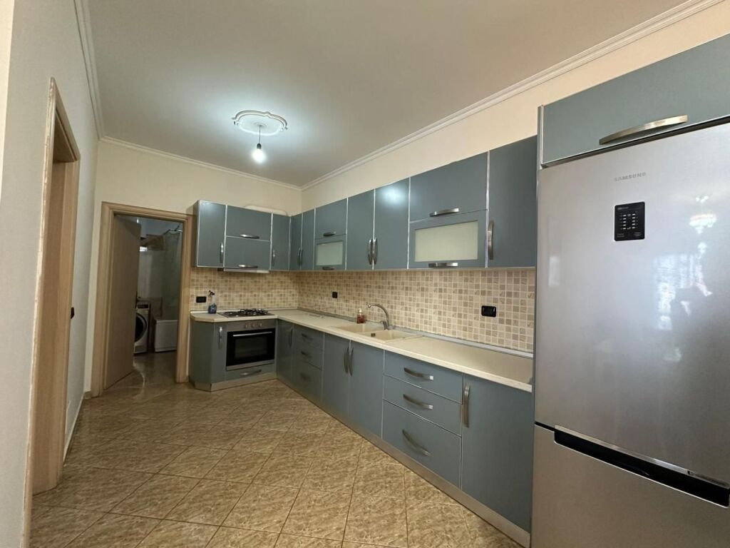 AFFITTASI 2+1 NELA 6 YZBERISHT 45000 LEKE